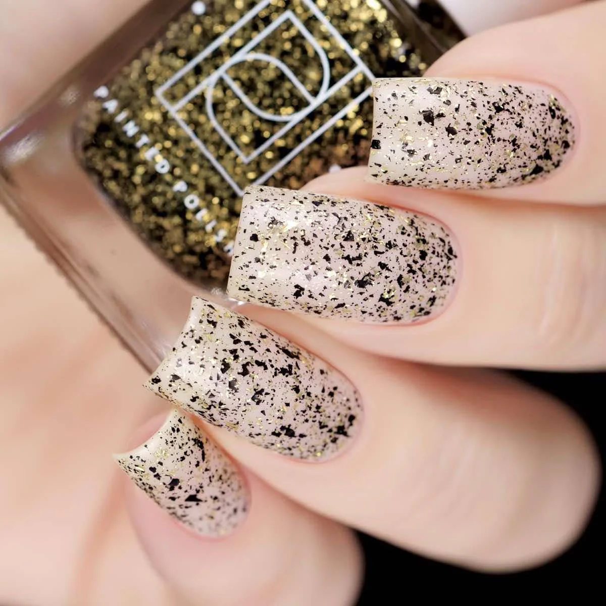 Matte About NYE topper - Image 3